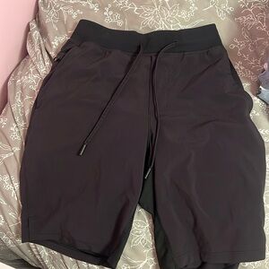 black lululemon License to Train Linerless Short 7" size xs